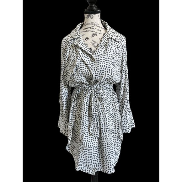 Anthropologie Sightseer Trench by Cartonnier Unique lightweight Size Medium - Picture 1 of 9